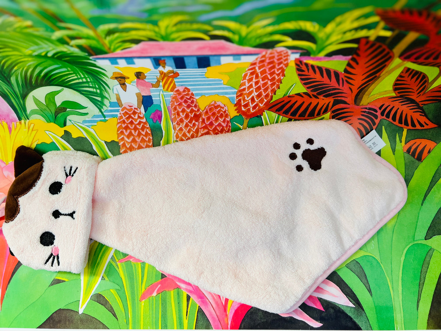 Cute Hand Towel – Ultra-Soft Coral Fleece with Cat Motif
