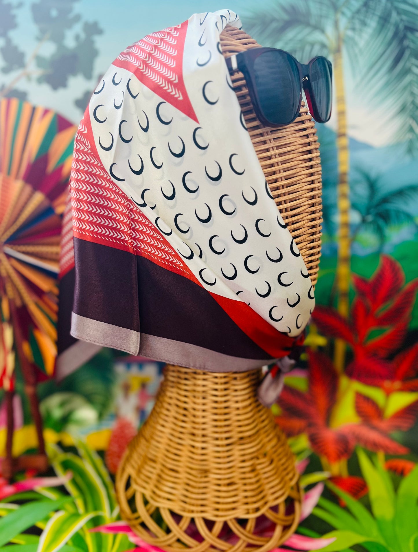 Foulard en Soie Coloré – Motifs Géométriques Élégants - miss Véronique