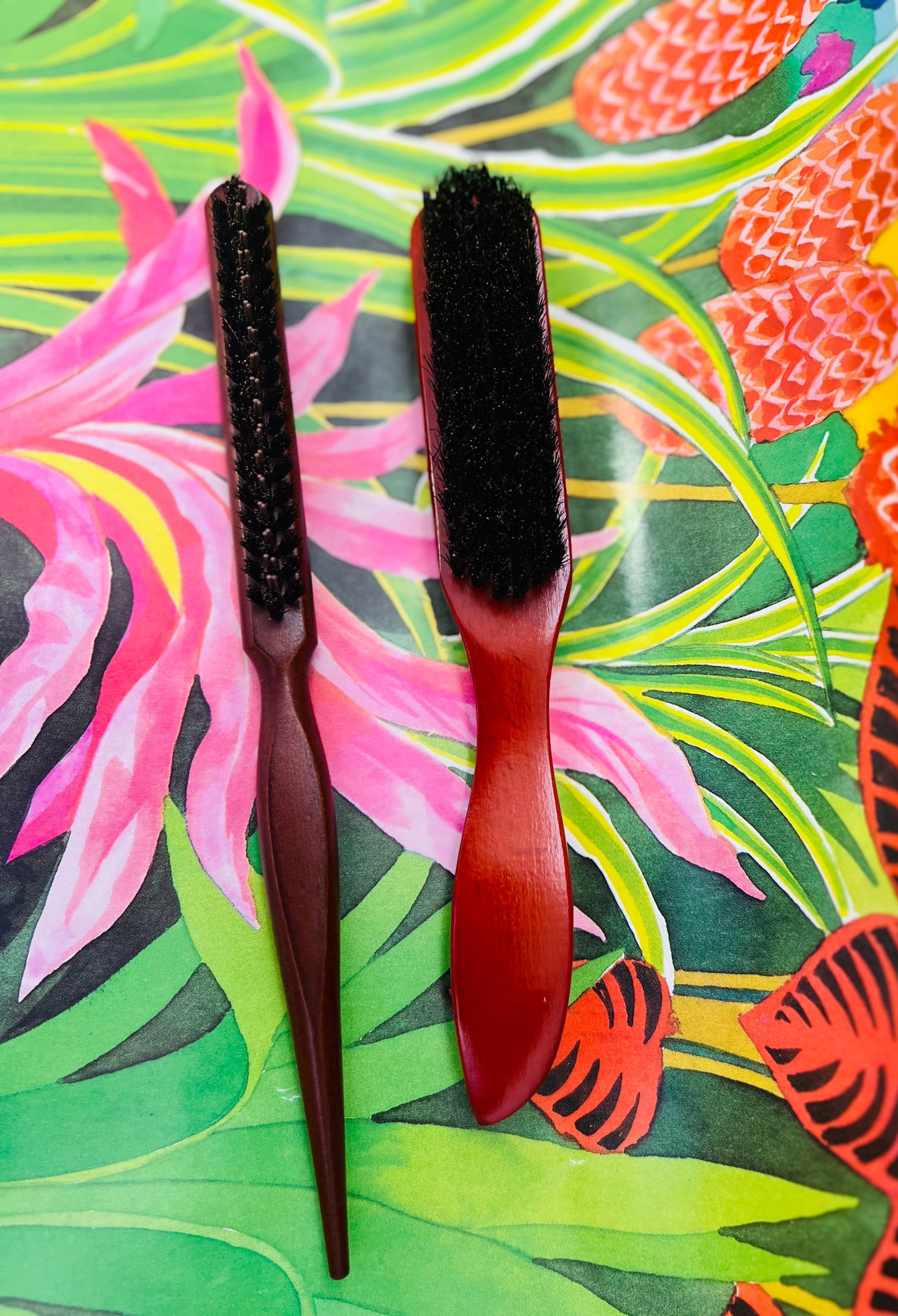 🖤 Supreme Prestige Hairbrush Set – Handcrafted Excellence