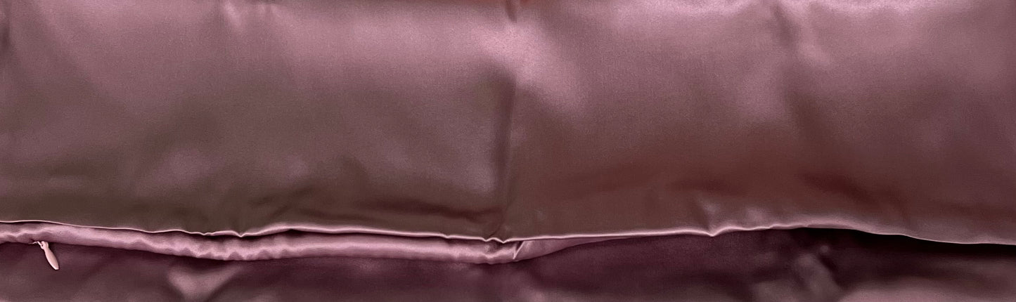 π Sleep on a cloud of softness with our Mulberry Silk Pillowcase! π